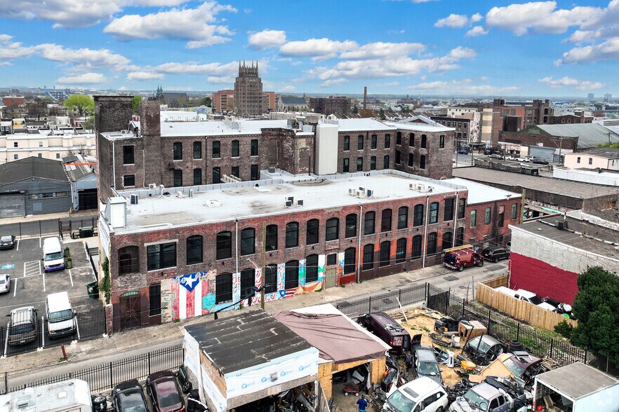 More Photos Of 2722 N Hancock St, Philadelphia Loft Creative Space For Lease