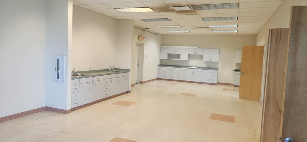 More Photos Of 42109 SR 18, Wellington Manufacturing For Sale