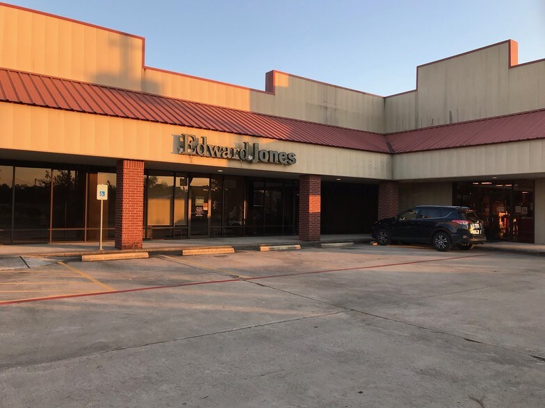 More Photos Of 4111 FM 1764 Rd, Santa Fe Storefront For Lease