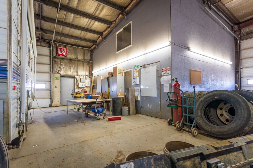 More Photos Of 310 Williams Industrial Dr, Neilburg Service For Sale