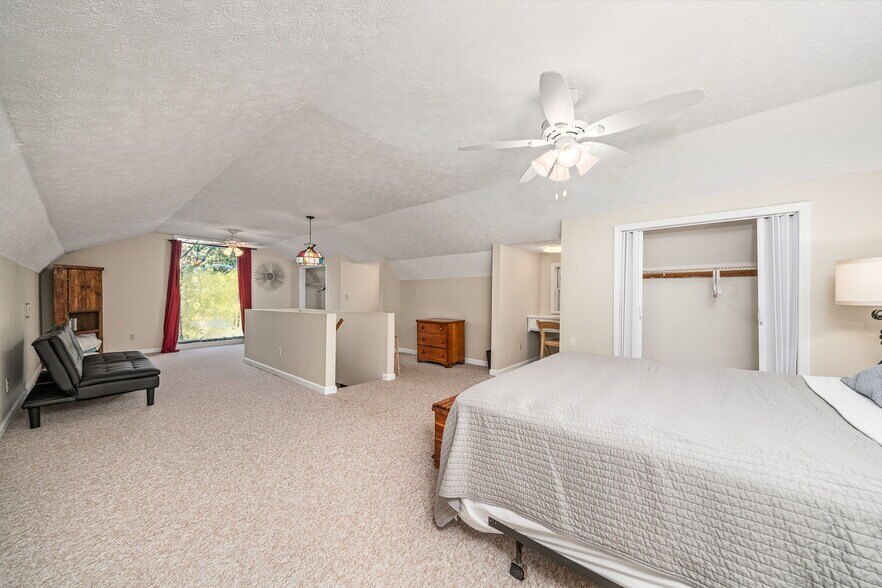 More Photos Of 279 Siever Rd, Crossville Specialty For Sale
