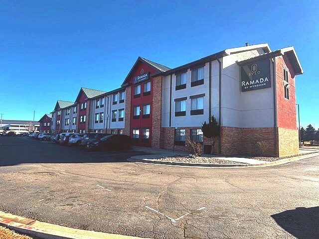 More Photos Of 16921 E 32nd Ave, Aurora Hotel For Sale