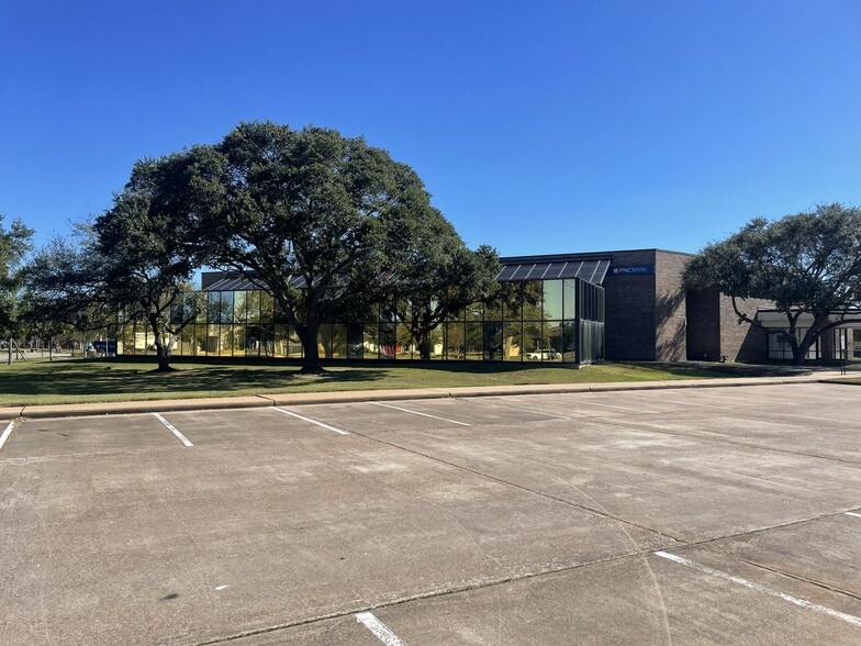 More Photos Of 301 This Way St, Lake Jackson Land For Sale