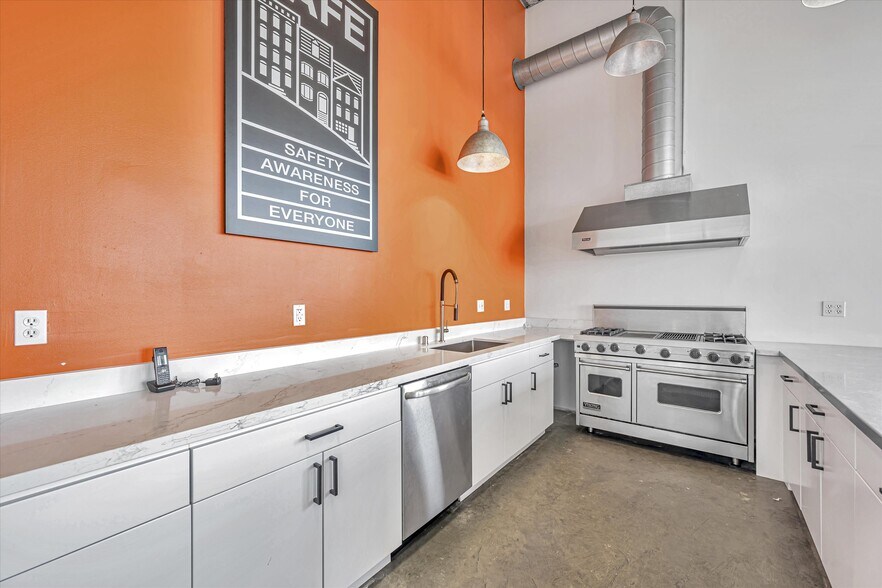 More Photos Of 2601 Mission St, San Francisco Office For Lease