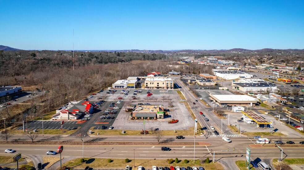 More Photos Of 1920 N Eastman Rd, Kingsport Restaurant For Lease