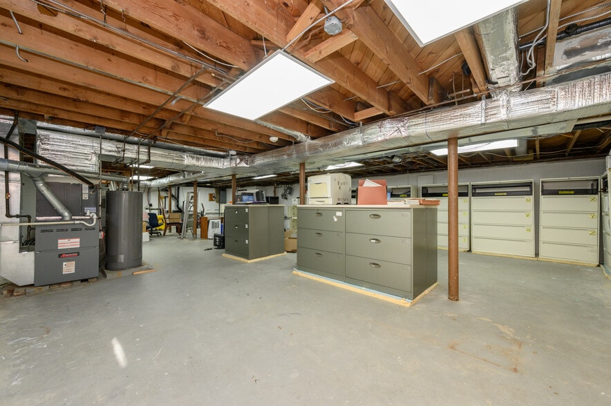 More Photos Of 438 Main St, Spotswood Medical For Sale