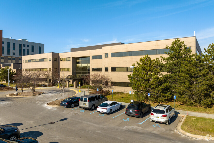 Primary Photo Of 11900 E Twelve Mile Rd, Warren Medical For Lease