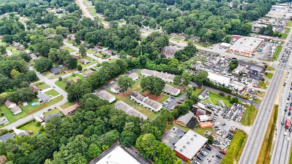 More Photos Of 7234 Tara Blvd, Jonesboro Apartments For Sale