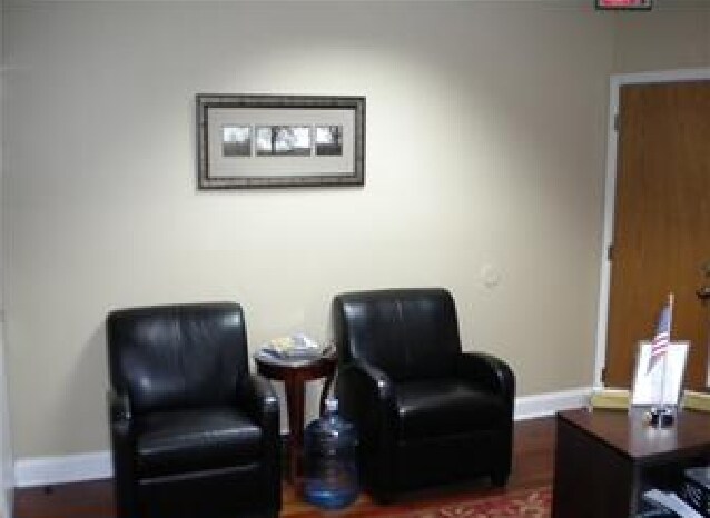 More Photos Of 102 Kings Way W, Sewell Medical For Lease