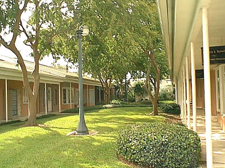 More Photos Of 400 S Orlando Ave, Winter Park Unknown For Lease