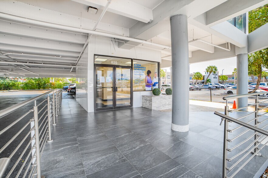 More Photos Of 825 SW 87th Ave, Miami Medical For Lease