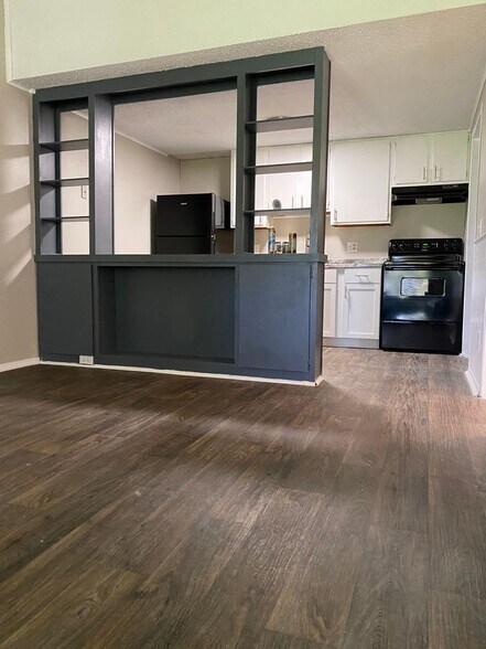 More Photos Of 300 Jones Mill Rd, Statesboro Apartments For Sale