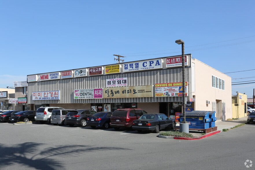 Primary Photo Of 9636 Garden Grove Blvd, Garden Grove Office For Lease