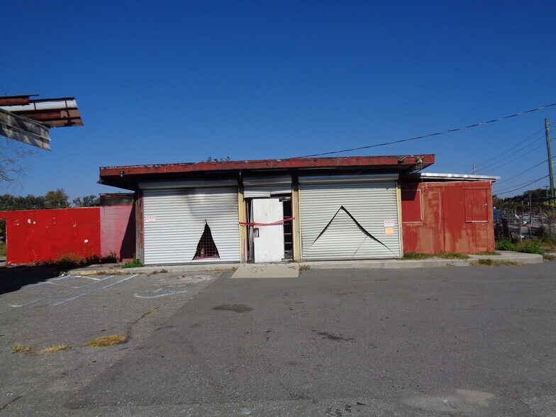 More Photos Of 5005 W Beaver St, Jacksonville Freestanding For Sale