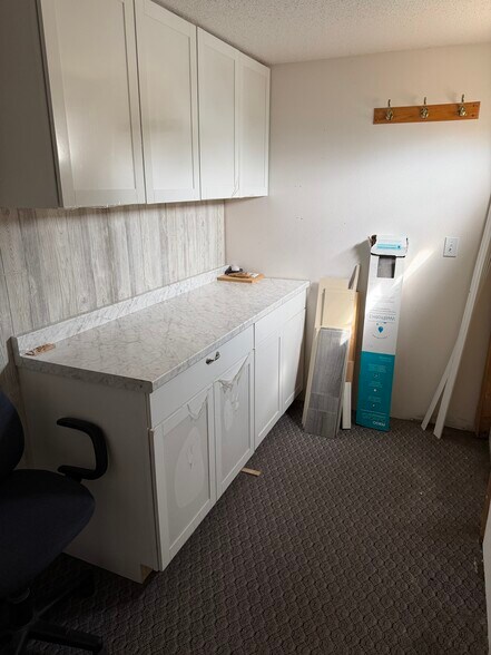 More Photos Of 1430 Main Ave, Fargo General Retail For Lease