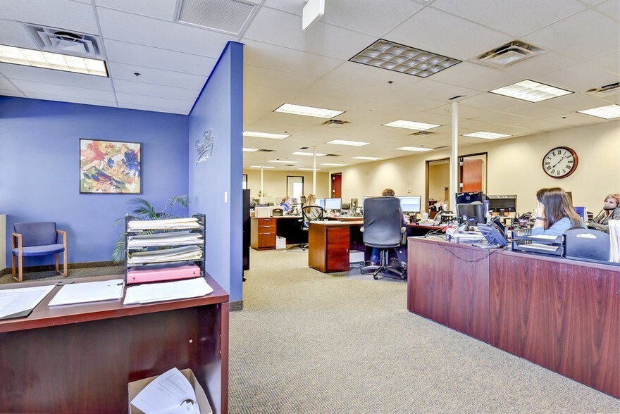 More Photos Of 2965 E Tarpon Dr, Meridian Office For Lease
