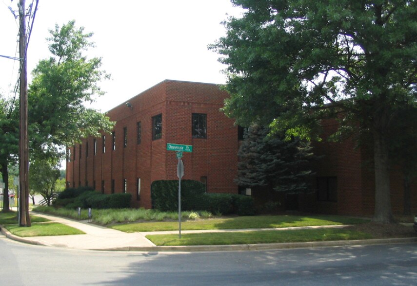 Primary Photo Of 7905 Airpark Rd, Gaithersburg Flex For Lease
