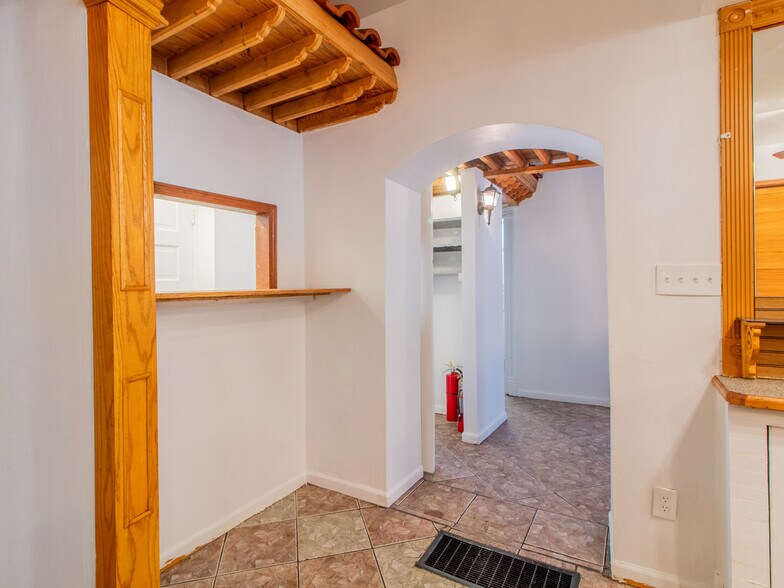 More Photos Of 6836 Gravois Ave, Saint Louis Multifamily For Lease