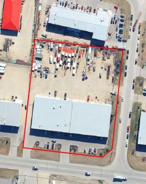 More Photos Of 7607 Edgar Industrial Dr, Red Deer Warehouse For Lease