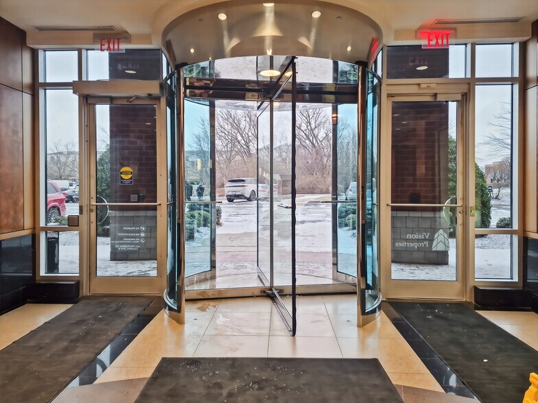 More Photos Of 10200 Forest Green Blvd, Louisville Coworking Space