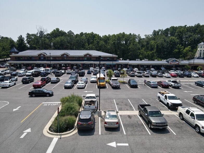 More Photos Of 1238 Bay Dale Dr, Arnold Unknown For Lease