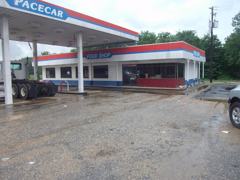 More Photos Of 7645 AL-97, Letohatchee Convenience Store For Lease