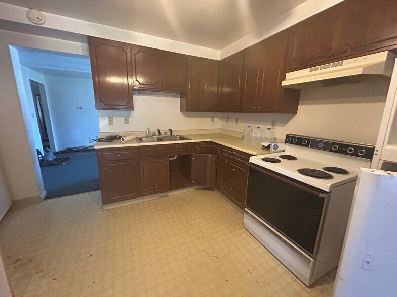 More Photos Of 409 4th St, Monongahela Apartments For Sale