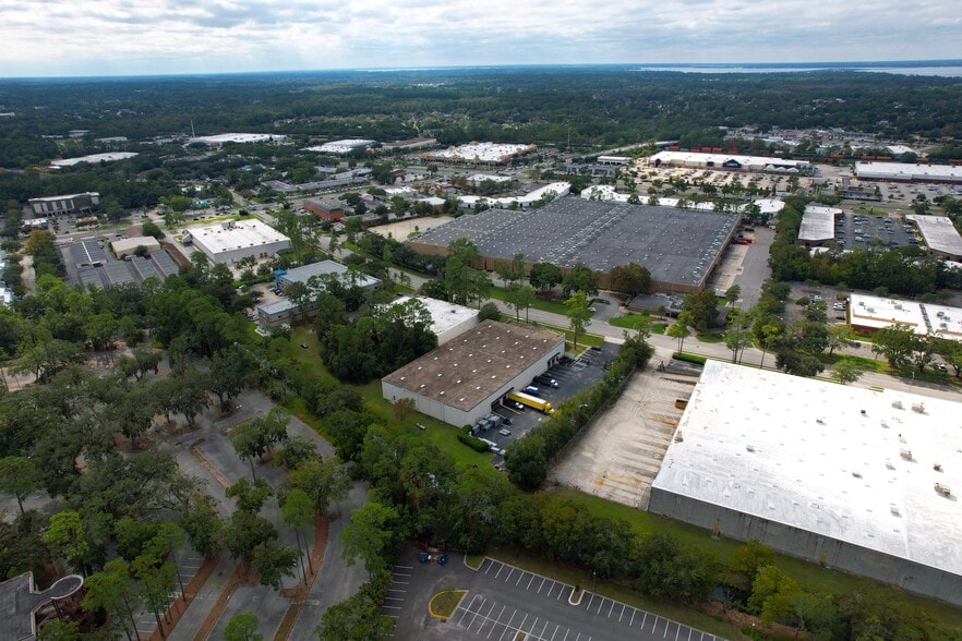 More Photos Of 8051 Bayberry Rd, Jacksonville Warehouse For Sale