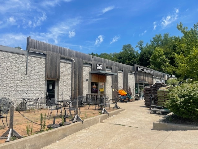 More Photos Of 18-20 W Main St, Beacon Storefront For Lease