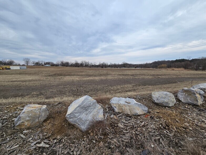 More Photos Of 1790 N Fisher Ave, Annville Land For Sale