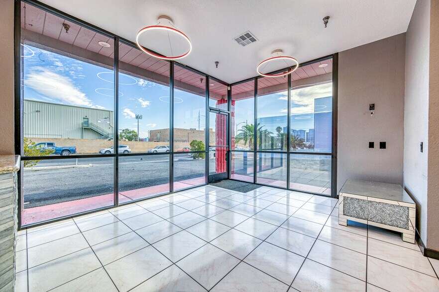 More Photos Of 4185 W Tompkins Ave, Las Vegas Auto Repair For Sale