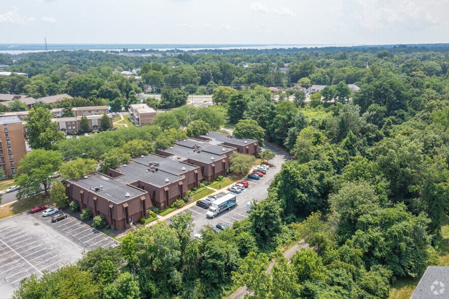 More Photos Of 1001-1500 Society Dr, Claymont Office For Lease