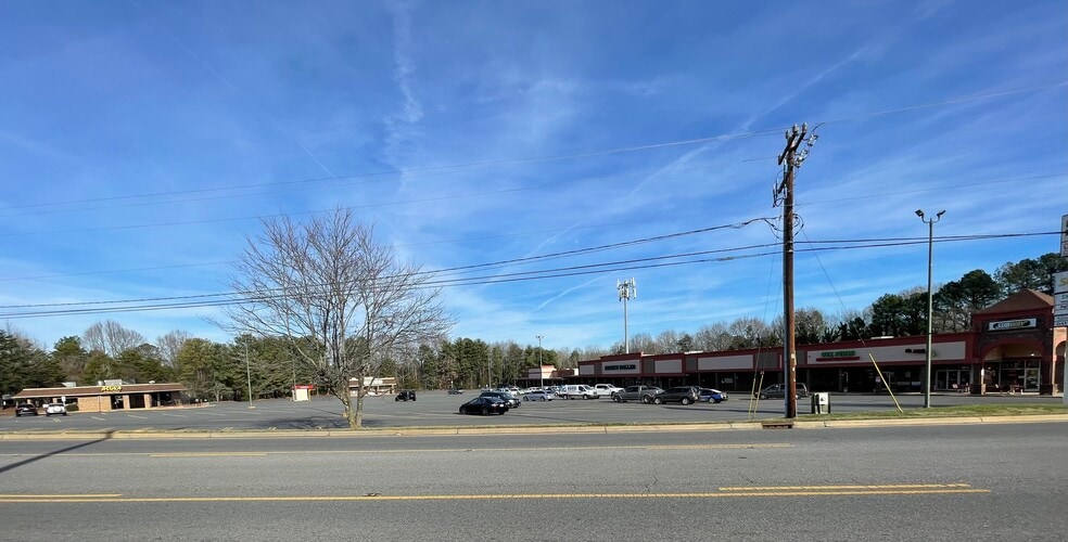 More Photos Of 3000-3284 Union Rd, Gastonia Unknown For Lease