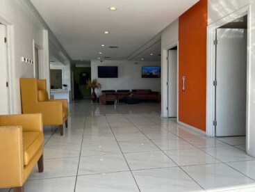 More Photos Of 2828 Monterey Hwy, San Jose Auto Dealership For Lease