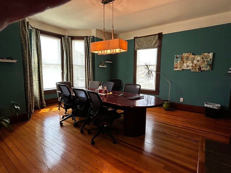 More Photos Of 609 S Main St, Culpeper Office Residential For Sale