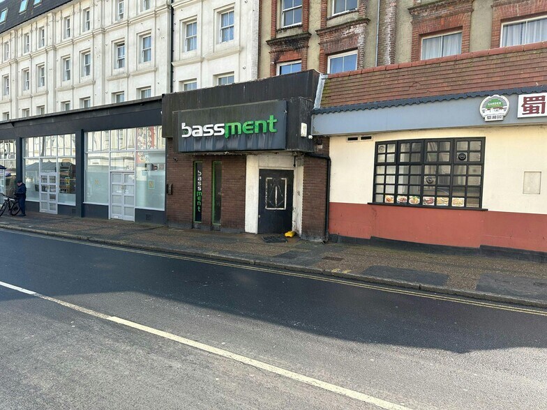 More Photos Of 113-115 Seaside Rd, Eastbourne Apartments For Sale