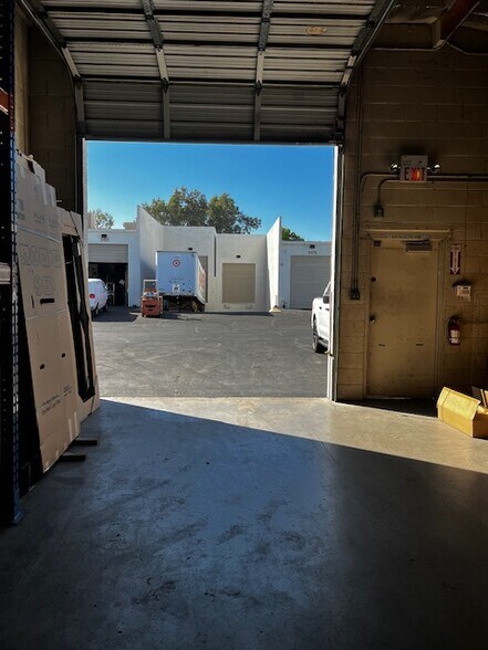 More Photos Of 3230 N Delaware St, Chandler Warehouse For Lease