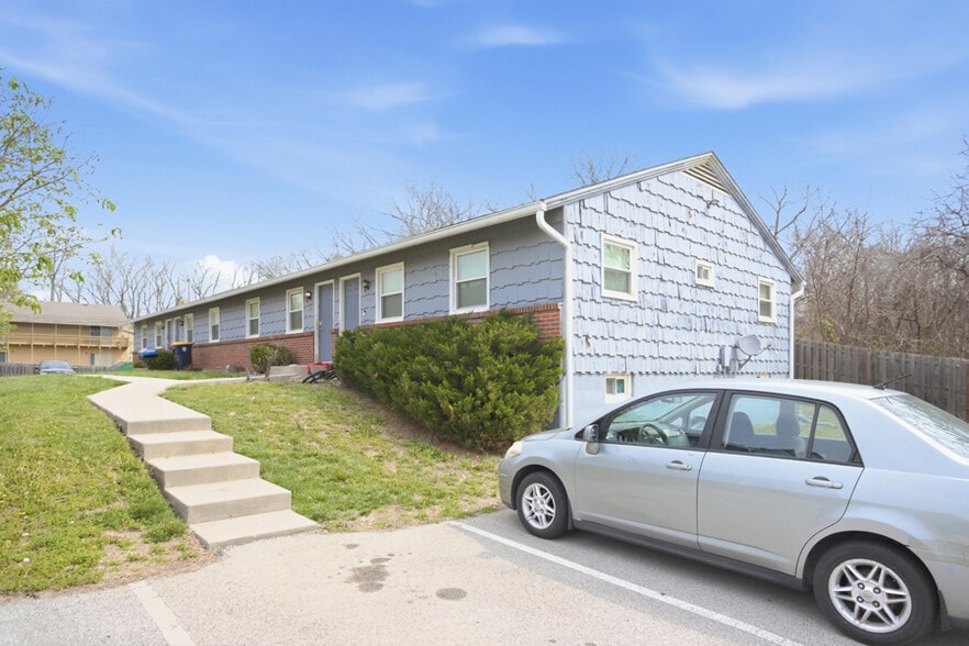 More Photos Of 706 E 139th St, Kansas City Apartments For Sale