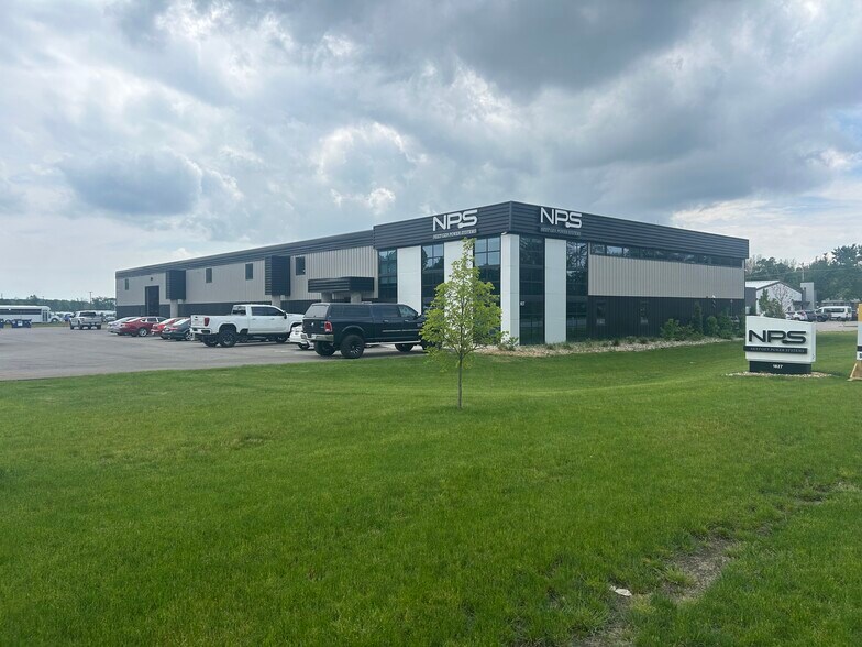 Primary Photo Of 1827 County Road 6 E, Elkhart Warehouse For Sale