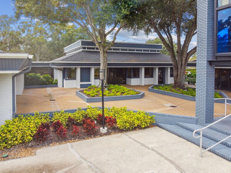 More Photos Of 3910 Northdale Blvd, Tampa Medical For Sale