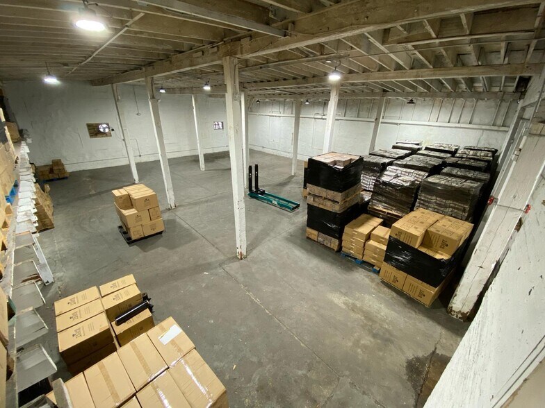 More Photos Of 485 21st St, Irvington Warehouse For Lease