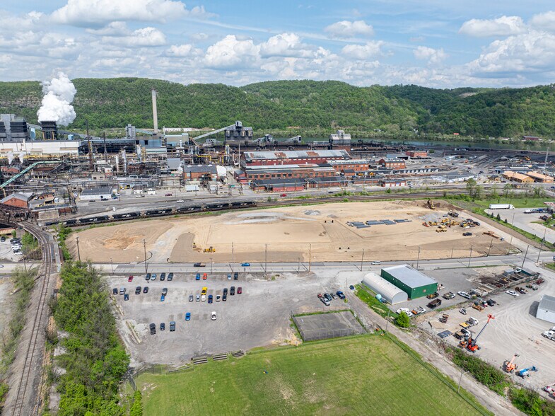 More Photos Of 206 State St, Clairton Industrial For Lease