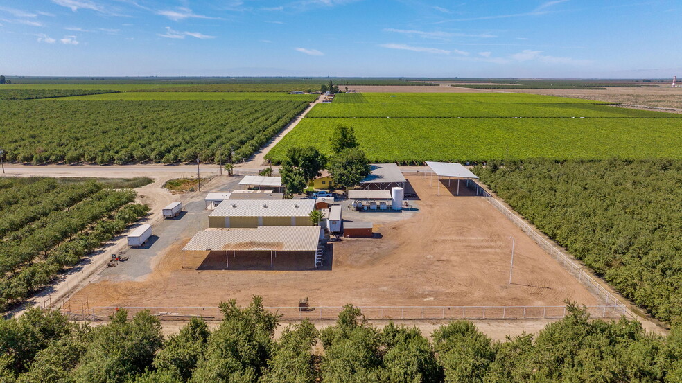 More Photos Of 28548 Woollomes Rd, Wasco Land For Sale