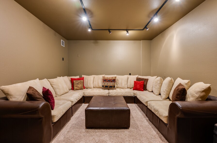 More Photos Of 1463 County Road 608, Granby Specialty For Sale