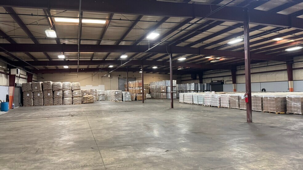 More Photos Of 1722 Hayes Ave, Sandusky Warehouse For Lease