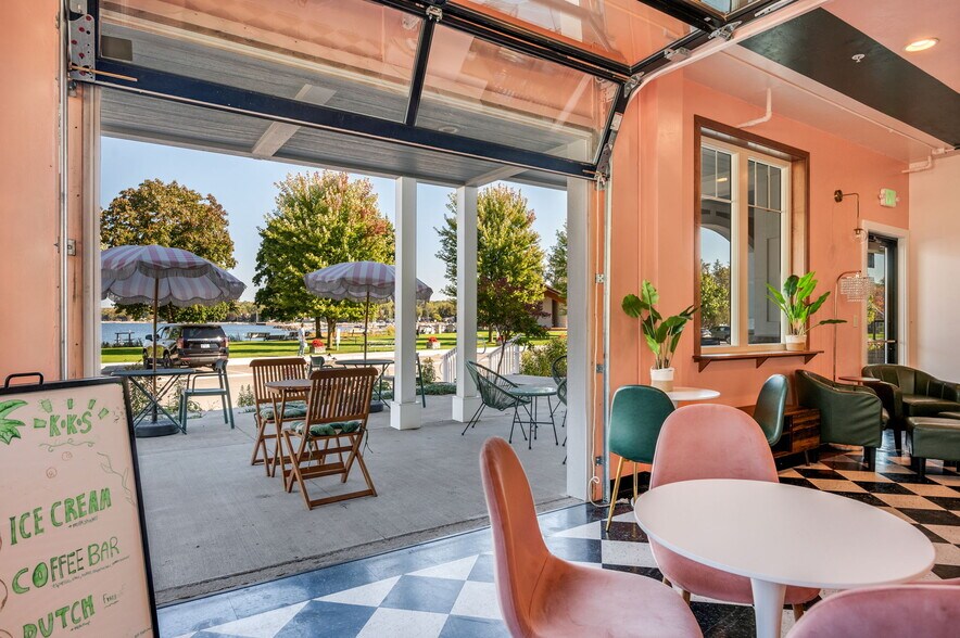 More Photos Of 2363 Mill Rd, Sister Bay Apartments For Sale