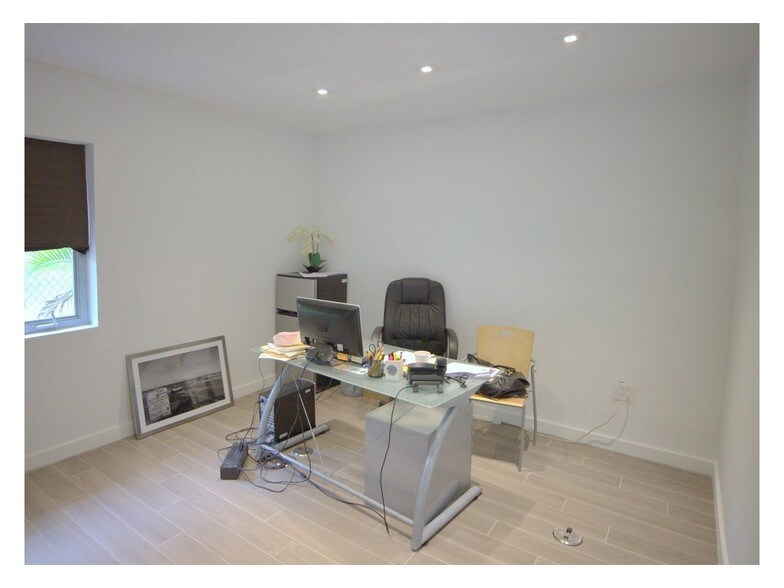 More Photos Of 1329 Alton Rd, Miami Beach Office Residential For Sale