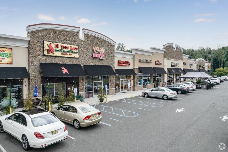 More Photos Of 3000-3046 Route 27, Franklin Park Unknown For Lease