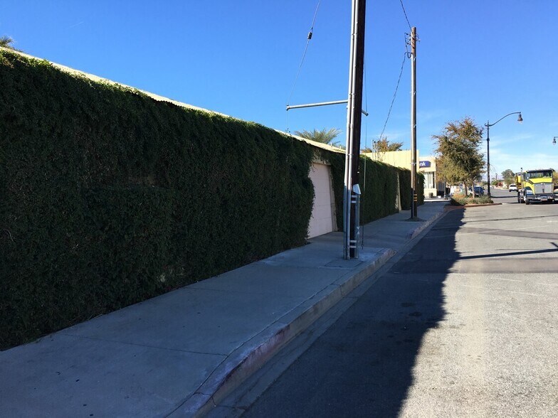 More Photos Of 1490 6th St, Coachella Medical For Lease