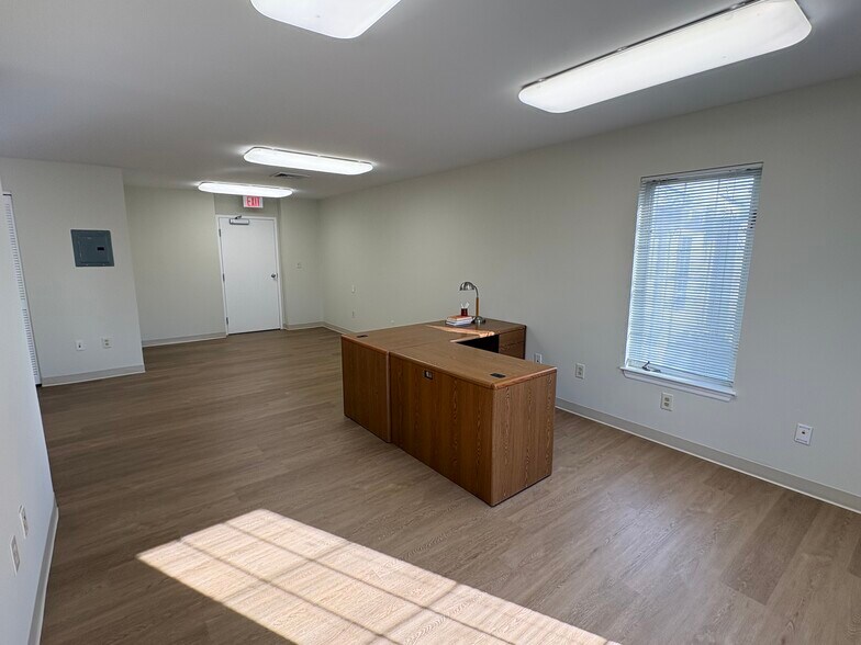 More Photos Of 1 Bethany Rd, Hazlet Office For Sale